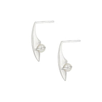 ORACLE PEARL STUDS - SILVER