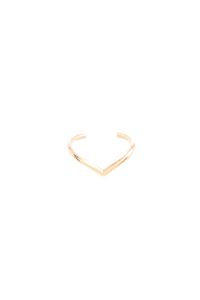 CHEVRON EAR CUFF