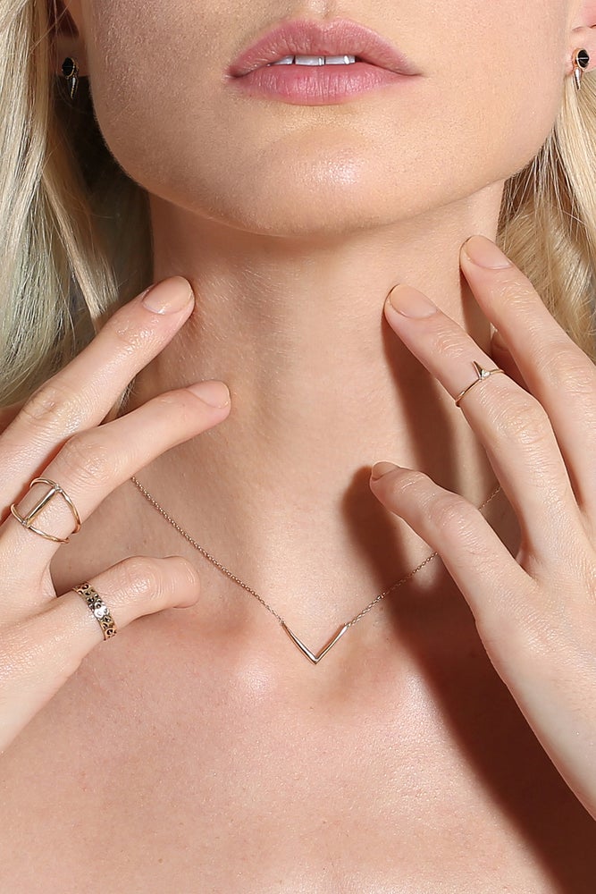 WHITE DIAMOND BAR BRIDGE RING
