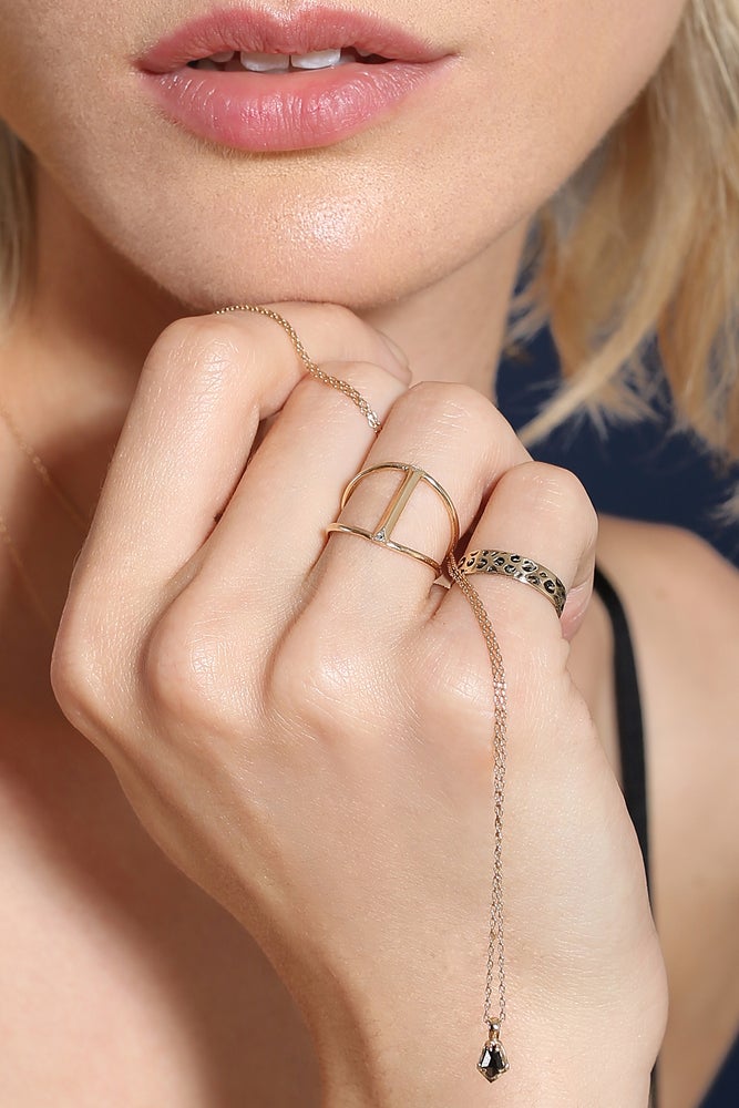 WHITE DIAMOND BAR BRIDGE RING