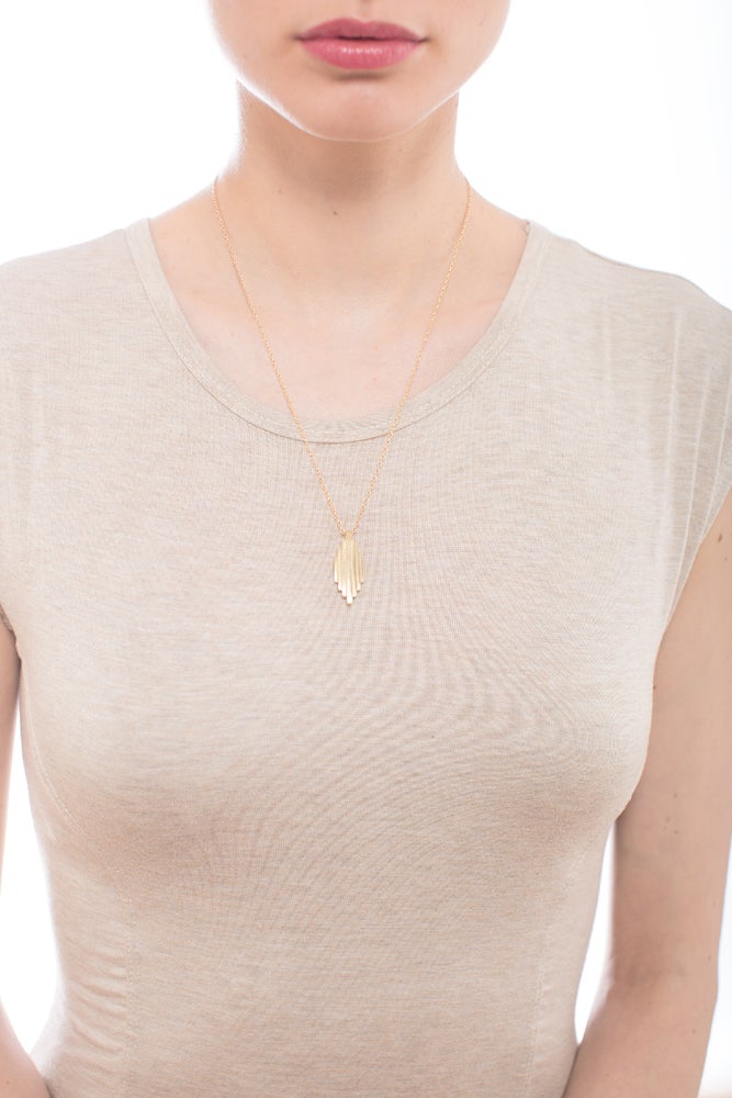 EMERALD TAIL NECKLACE