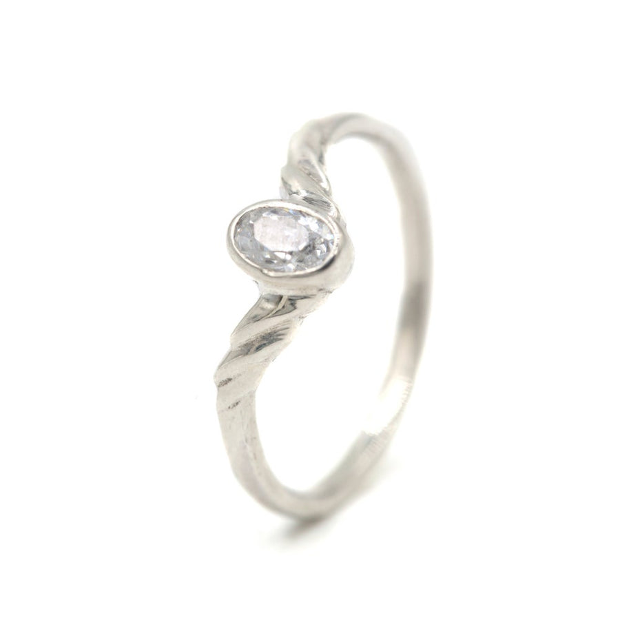 Diamond Laurel Ring- 14k White Gold